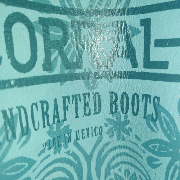 Coral cowboy boots - Picture 2 of 2